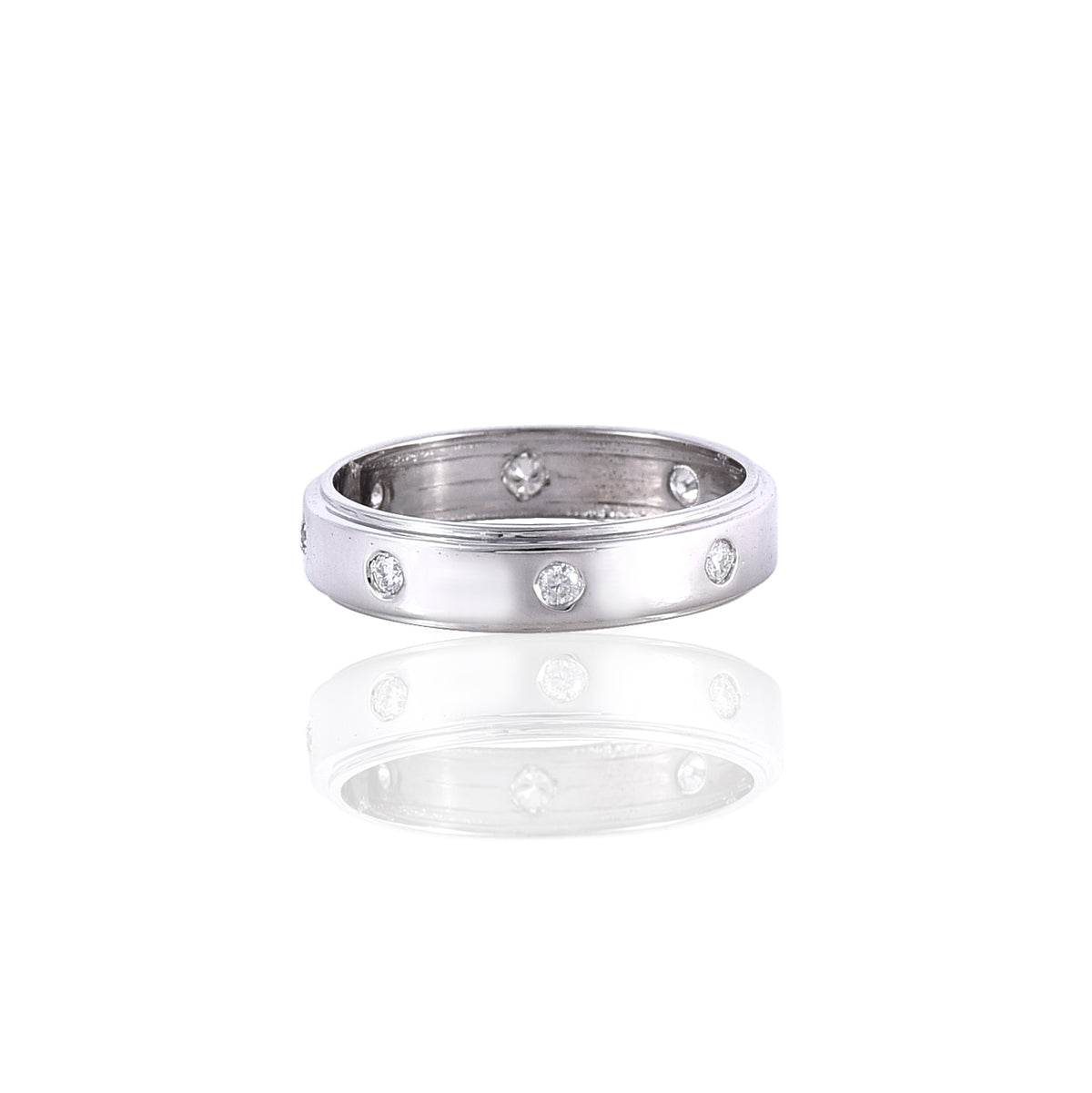 White Gold  Mossanite Round Ring